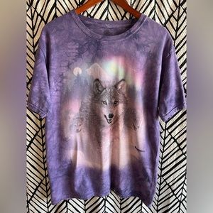 Wolf tie-dye tee